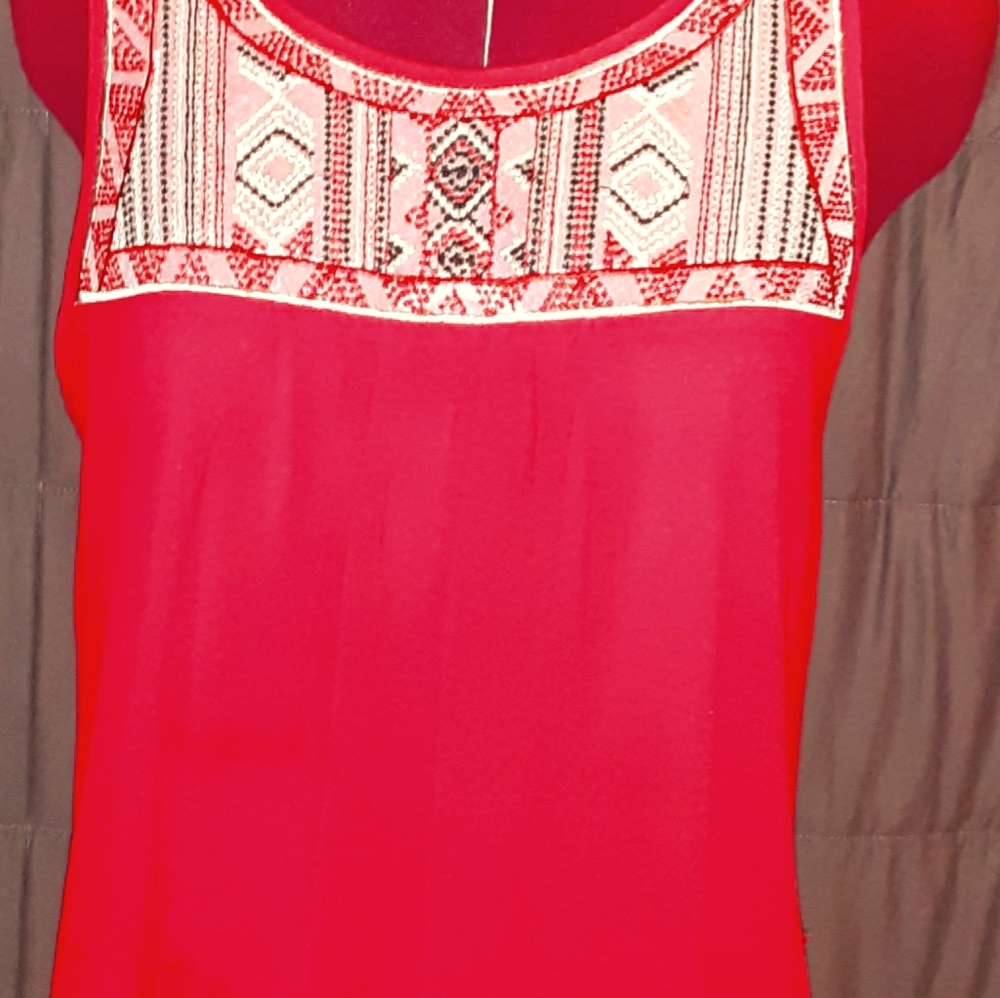 Sleeveless Blouse